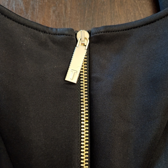 Floral Black Dress - Picture 7 of 8